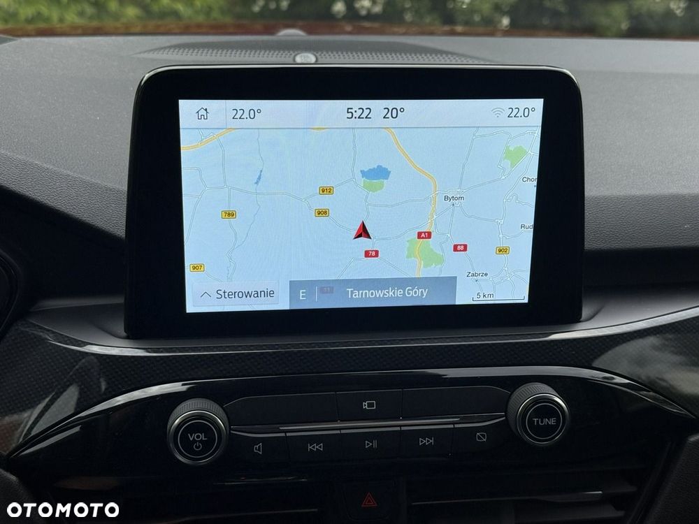 Ford Kuga - 31