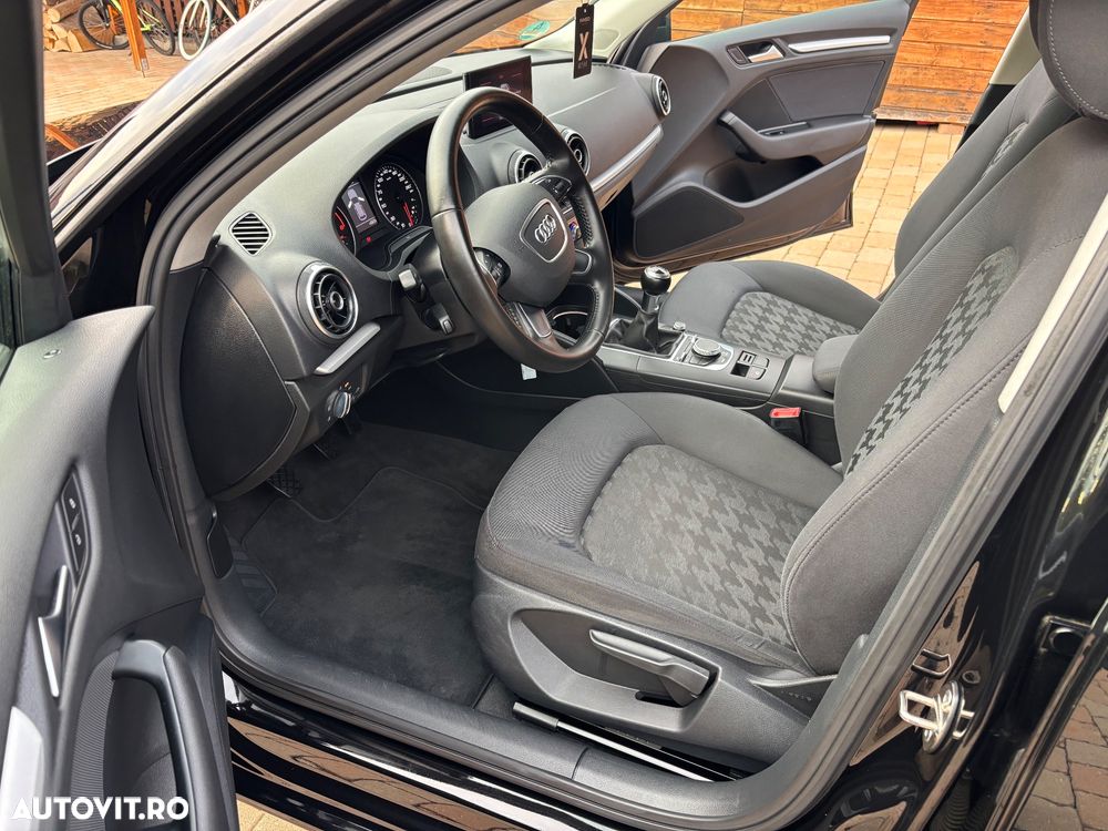 Audi A3 Sportback - 7