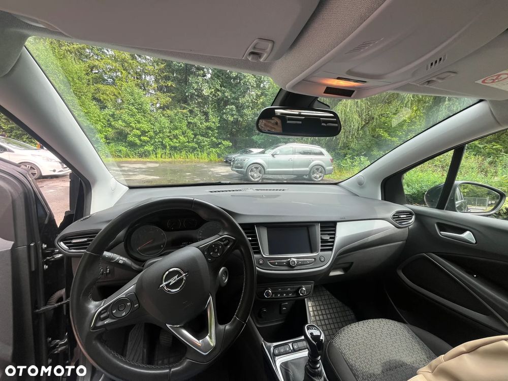 Opel Crossland X - 9