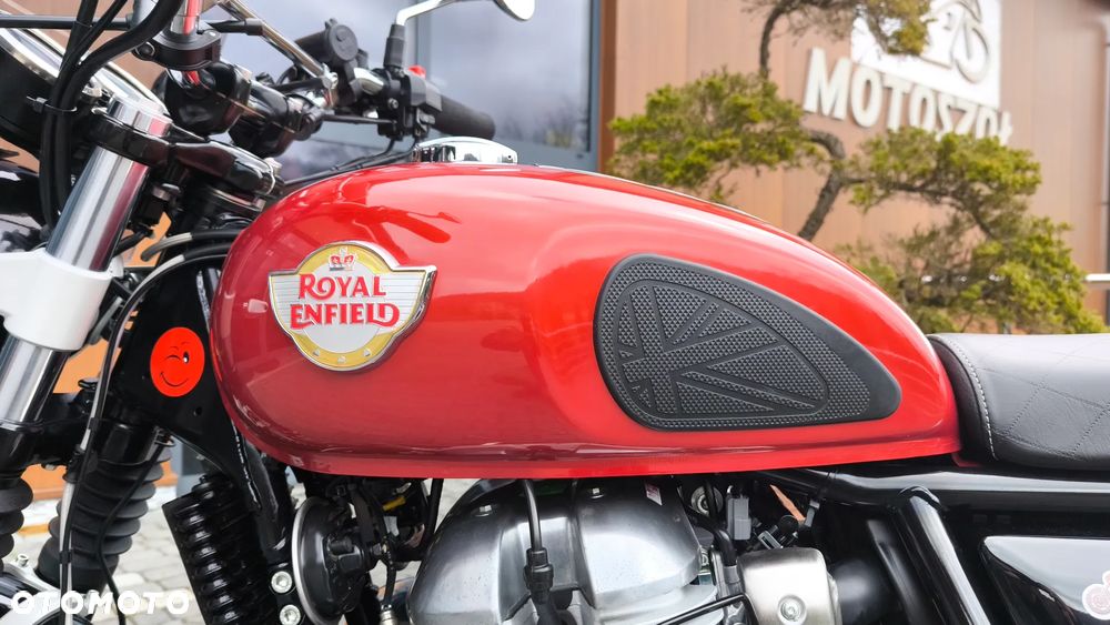 Royal Enfield Interceptor - 26