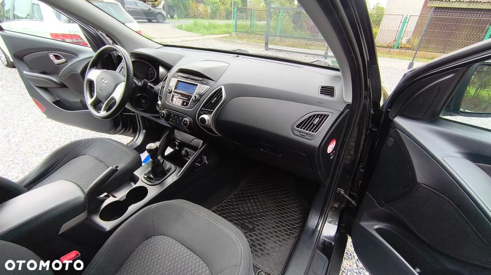 Hyundai ix35 2.0 4WD Style - 19