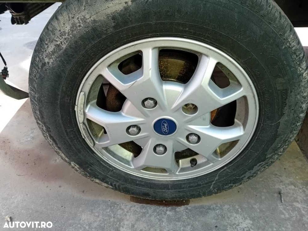 Set jante Ford Transit Custom 215/65 R16C - 2