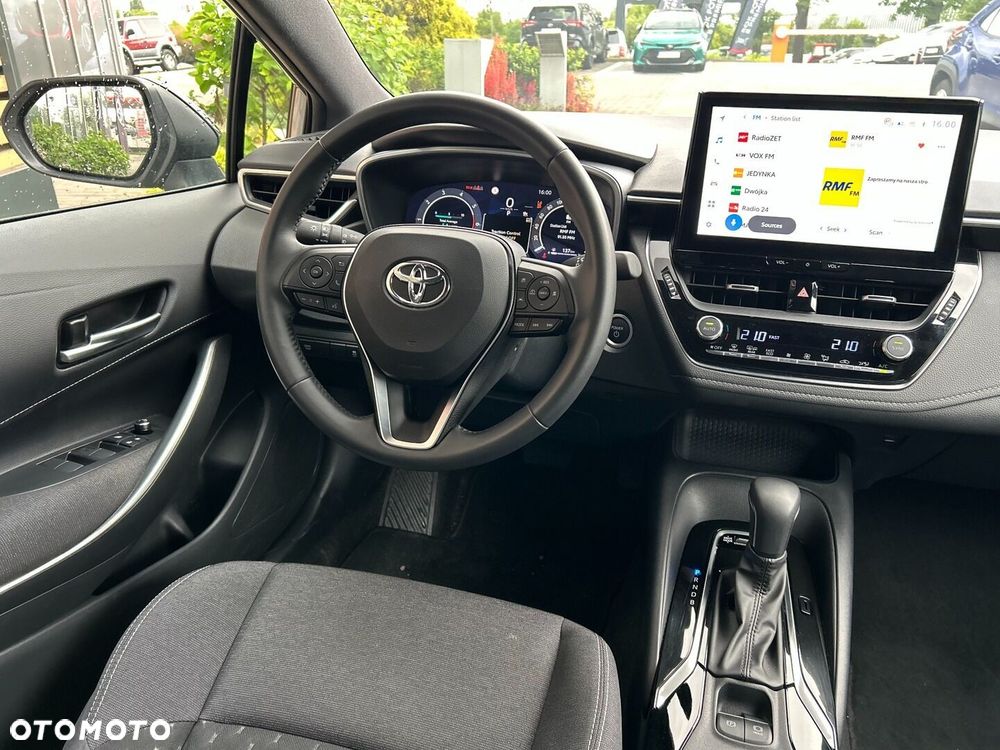 Toyota Corolla 1.8 Hybrid Comfort - 12