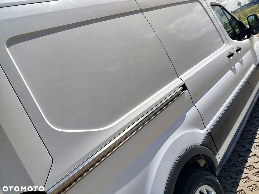 Ford Transit ŚREDNIAK KLIMA STAN SALON - 19