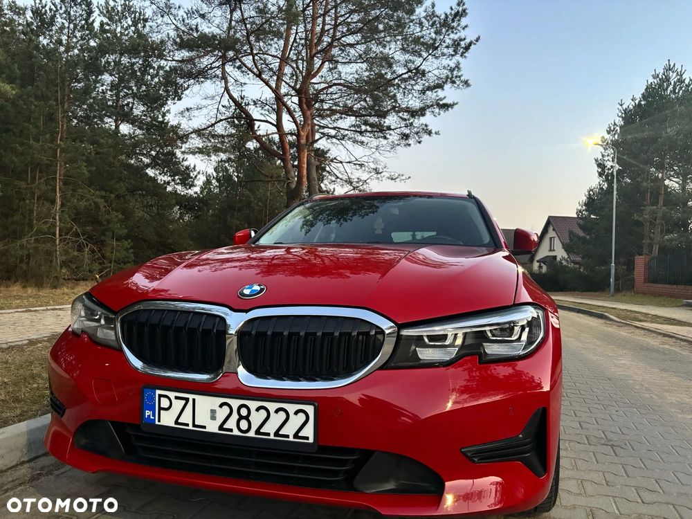 BMW Seria 3 330i - 8