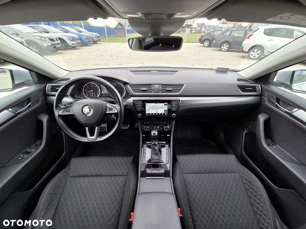 Skoda Superb 2.0 TDI 4x4 Style DSG - 21
