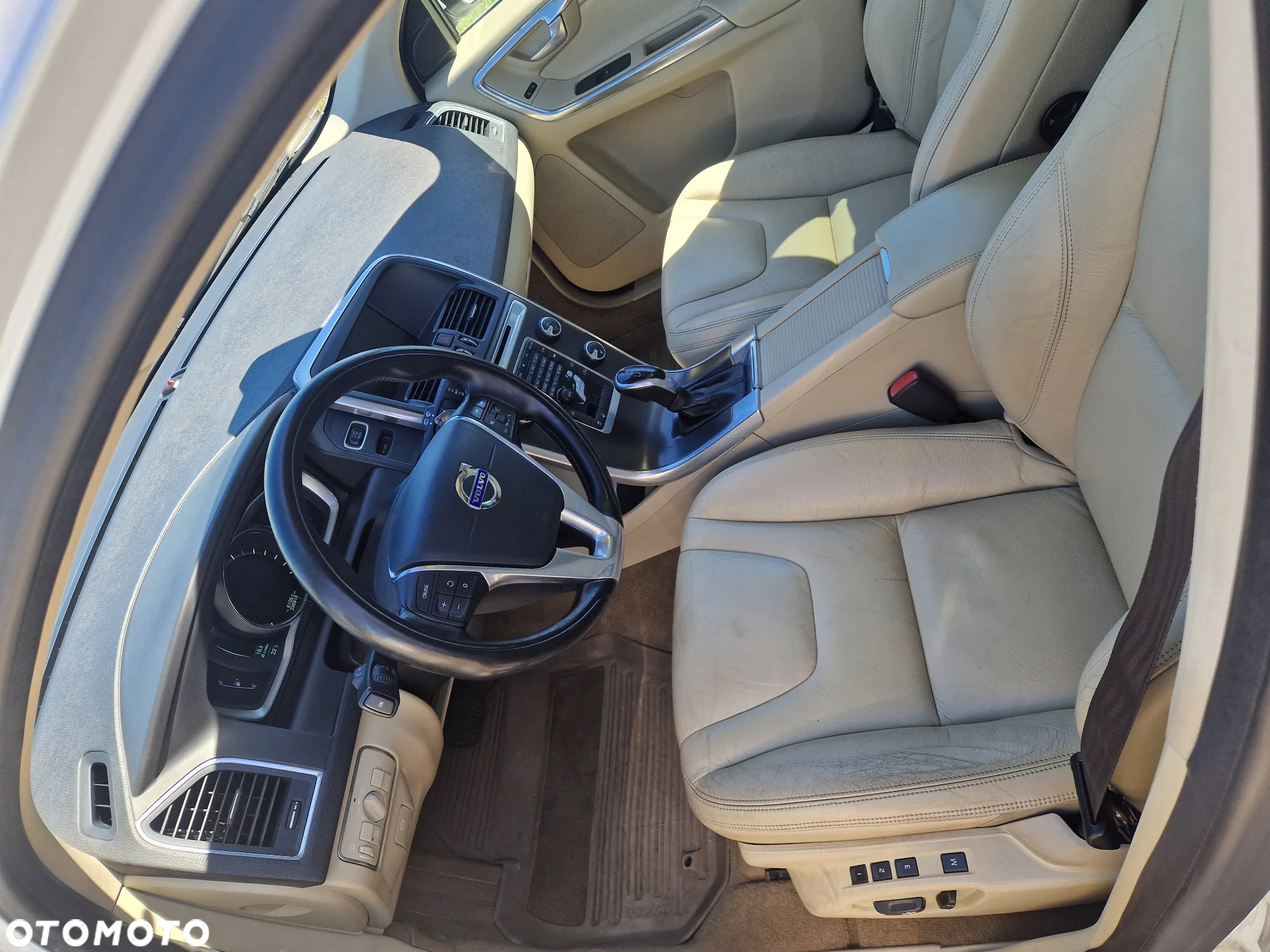 Volvo XC 60 T6 AWD Summum - 17