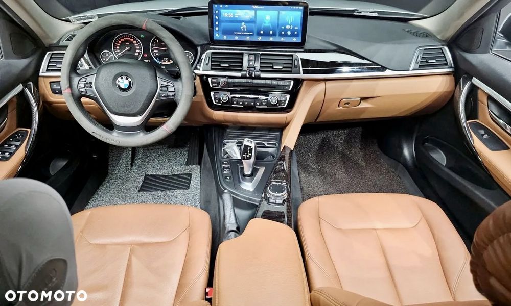 BMW Seria 3 320i Luxury Line - 8