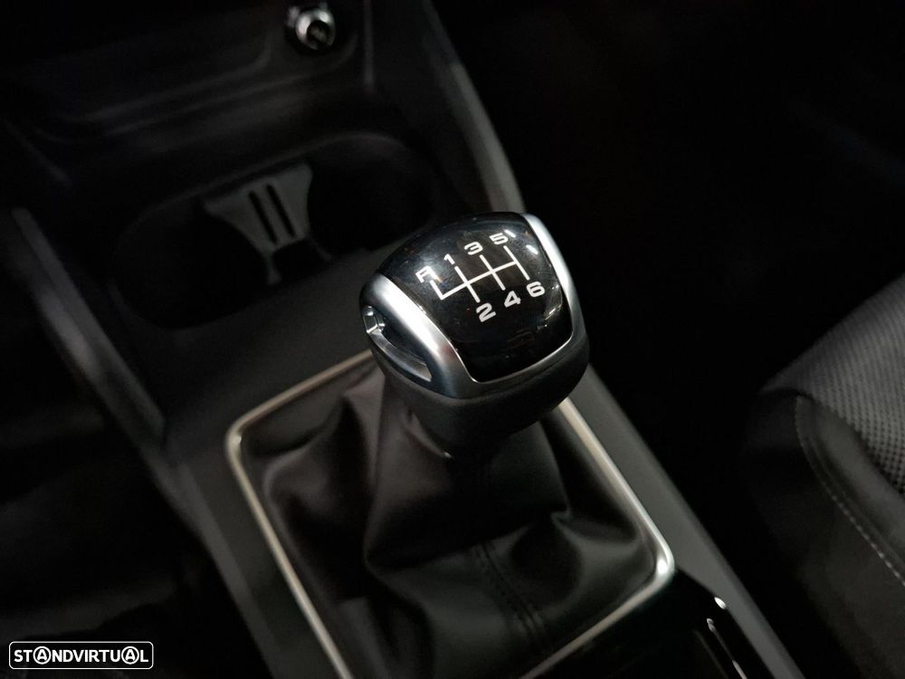 Audi Q2 30 TFSI Advanced - 18