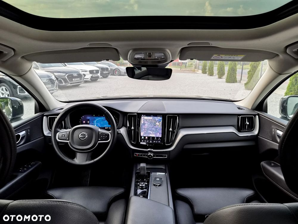 Volvo XC 60 T6 Plug-In Hybrid AWD Plus Bright - 10