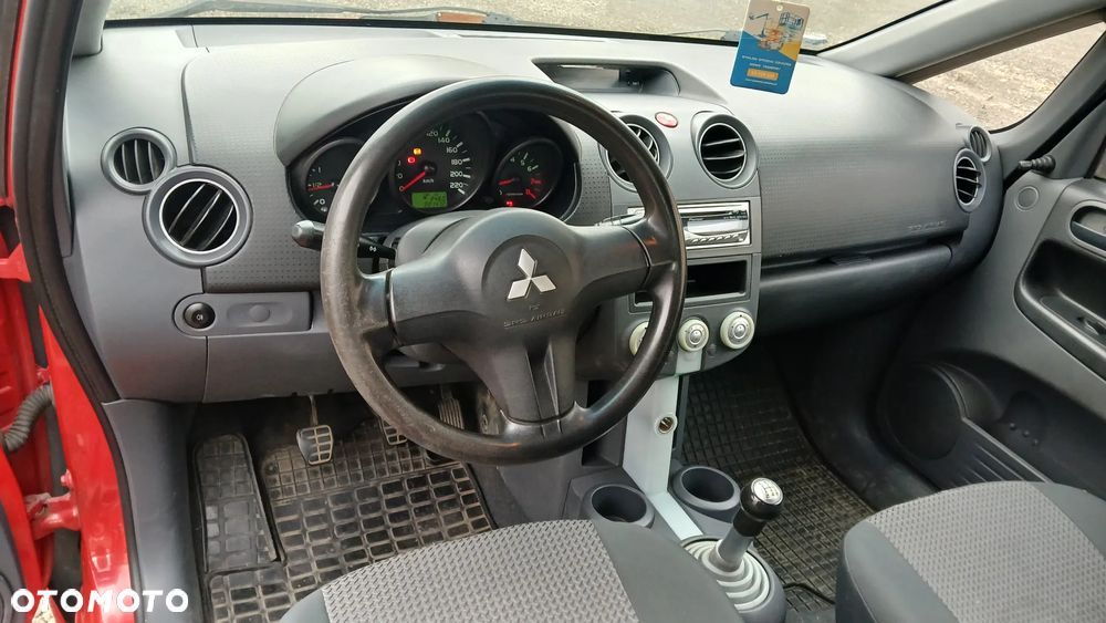 Mitsubishi Colt - 19