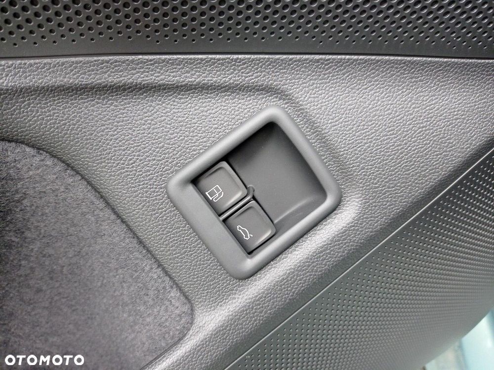 Volkswagen Passat - 25