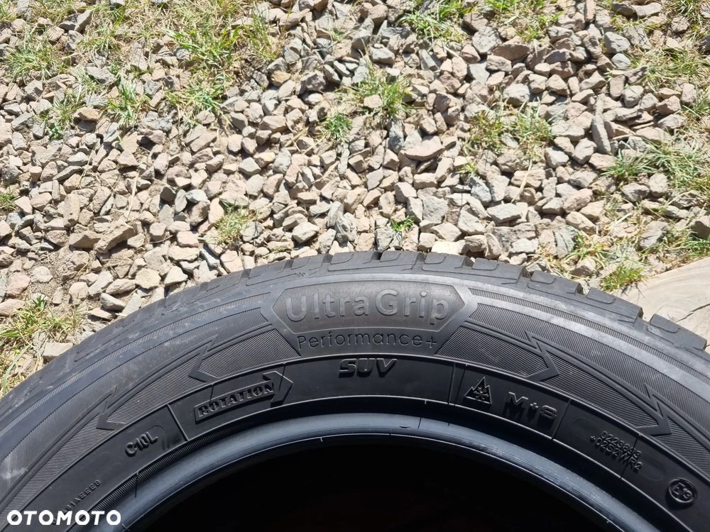 Opony Goodyear ULTRAGRIP PERFORMANCE + SUV 215/65R17 99v 2023r,7,7/6.7 super - 11