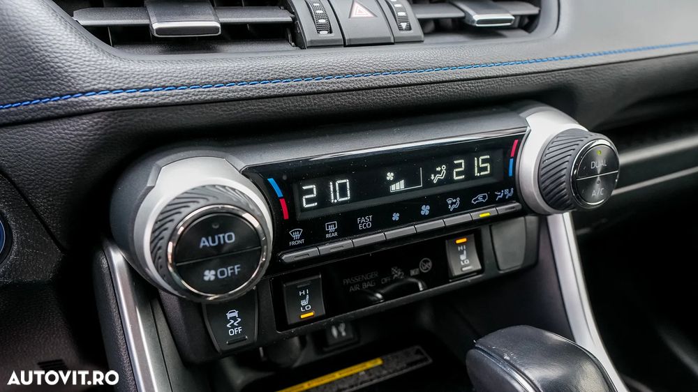 Toyota RAV4 2.5 4x4 Style Selection - 16