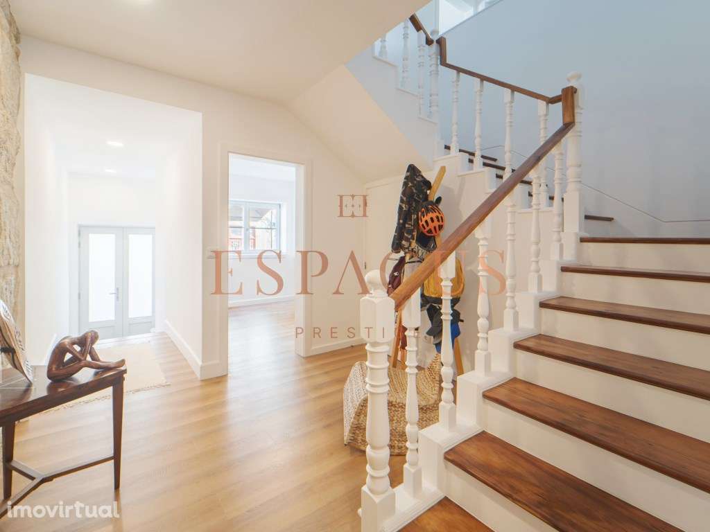 Moradia T3 em Banda no Coração de Viana do Castelo - Grande imagem: 3/50