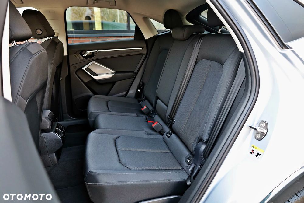 Audi Q3 Sportback - 22