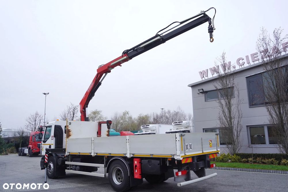 Renault C280 DTI 8 / HDS Fassi 5,6 t / Zasięg 8 m / Platforma 15 EPAL - 10