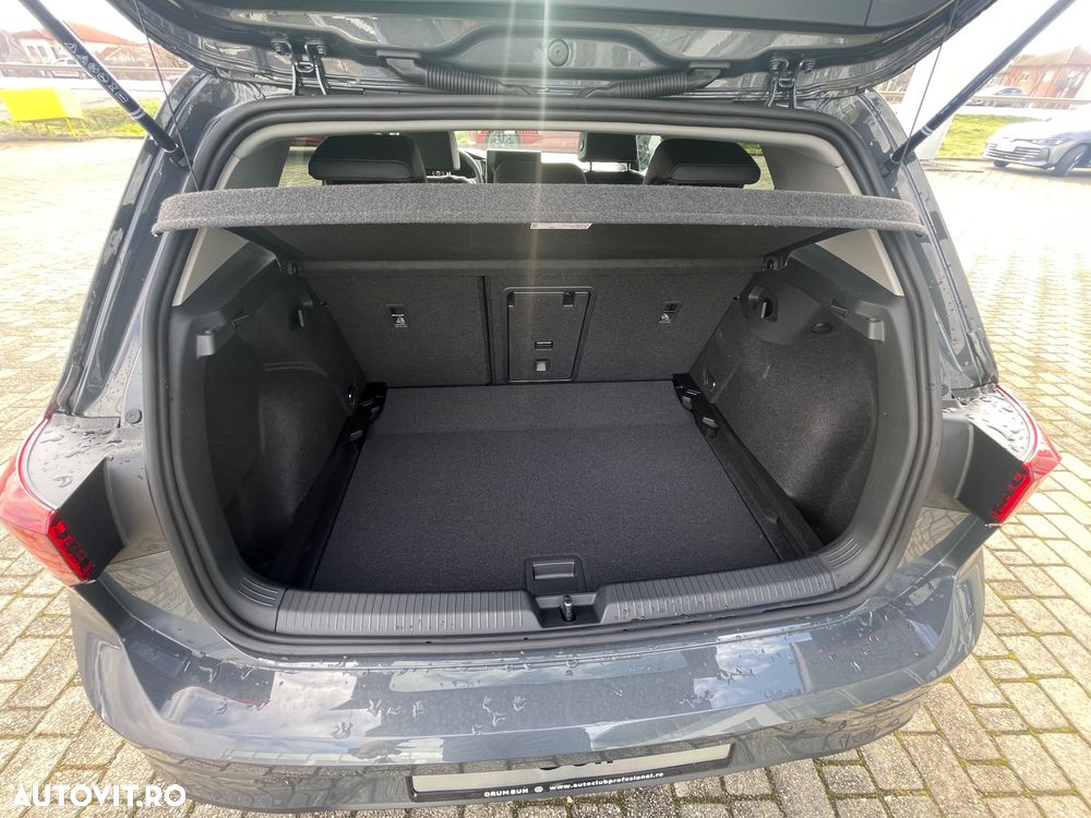 Volkswagen Golf 1.5 eTSI DSG MHEV Life - 8