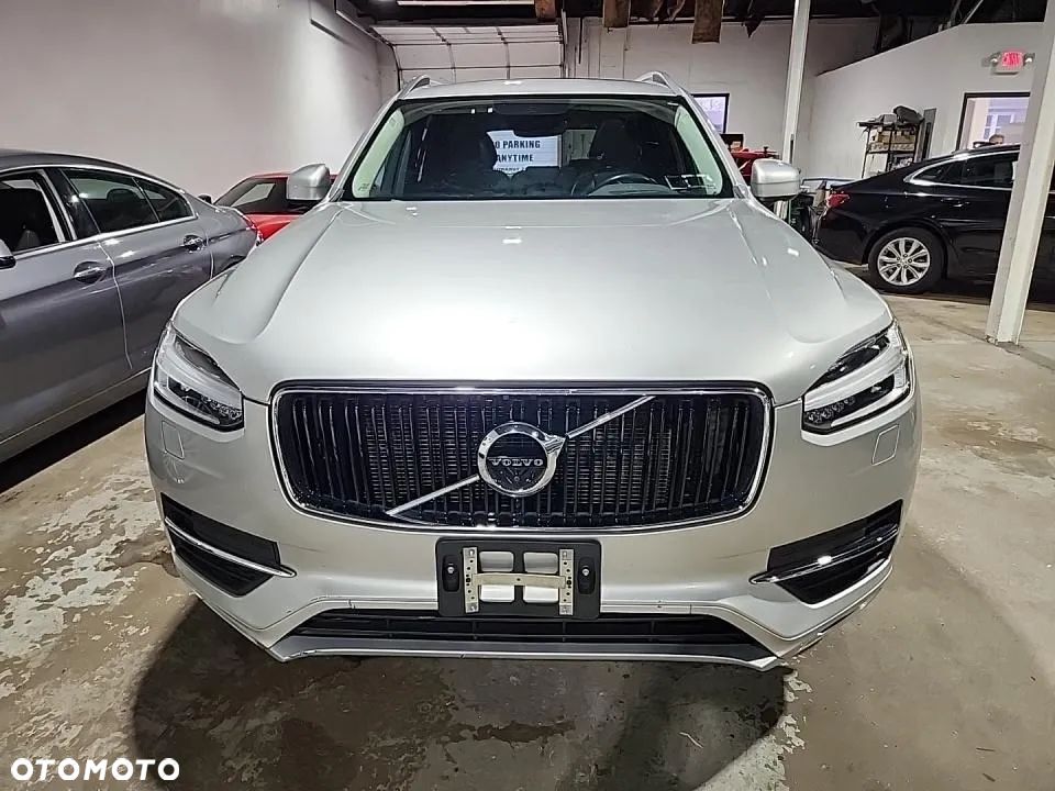 Volvo XC 90 T6 AWD Geartronic Momentum - 2