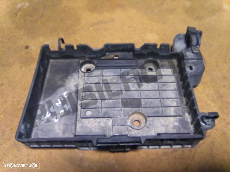 Caixa / Base De Bateria  Renault Scenic Ii [2003_2009] 1.5 Dci - 1