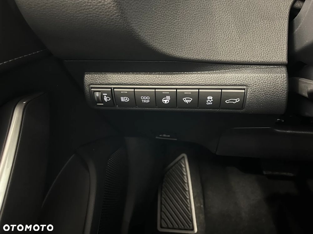 Toyota Corolla 1.8 Hybrid Style - 12