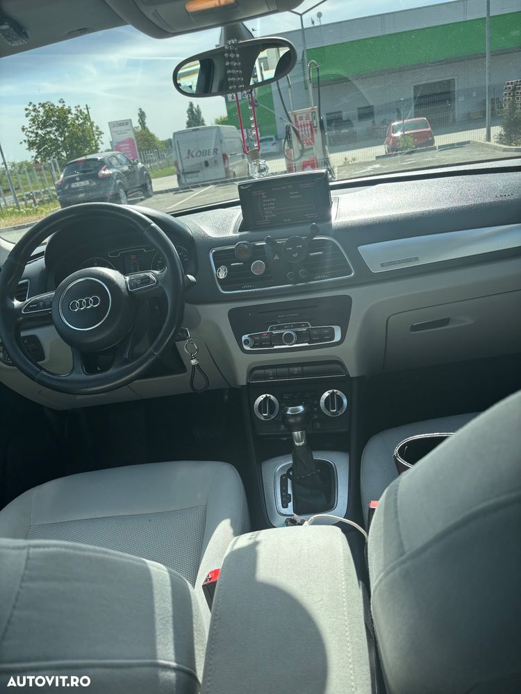 Audi Q3 2.0 TDI Quattro S-Tronic - 9