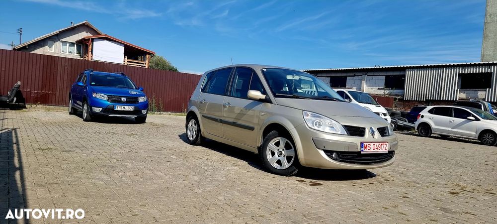 Renault Scenic 1.6 16V CVA Dynamique Aut - 9