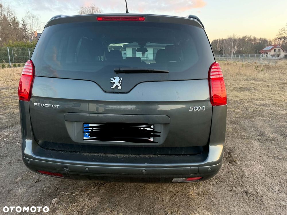 Peugeot 5008 - 3