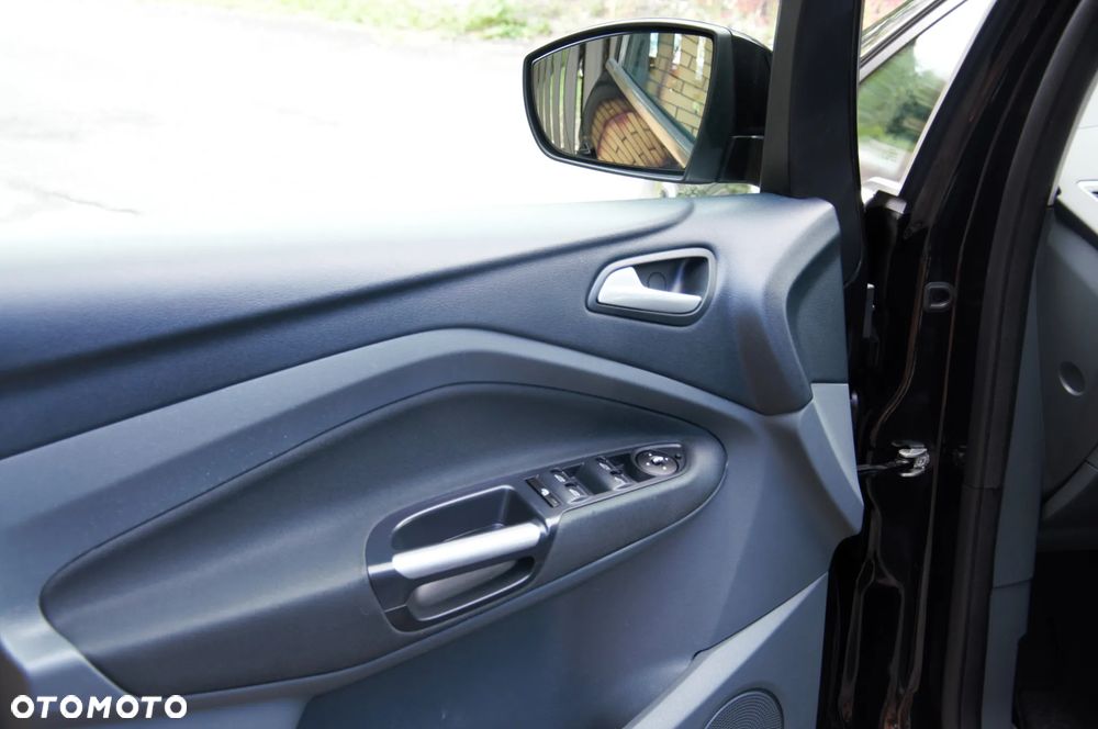Ford Grand C-MAX - 18