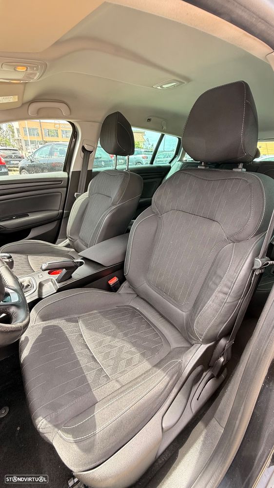 Renault Mégane Sport Tourer 1.5 Blue dCi Limited - 10