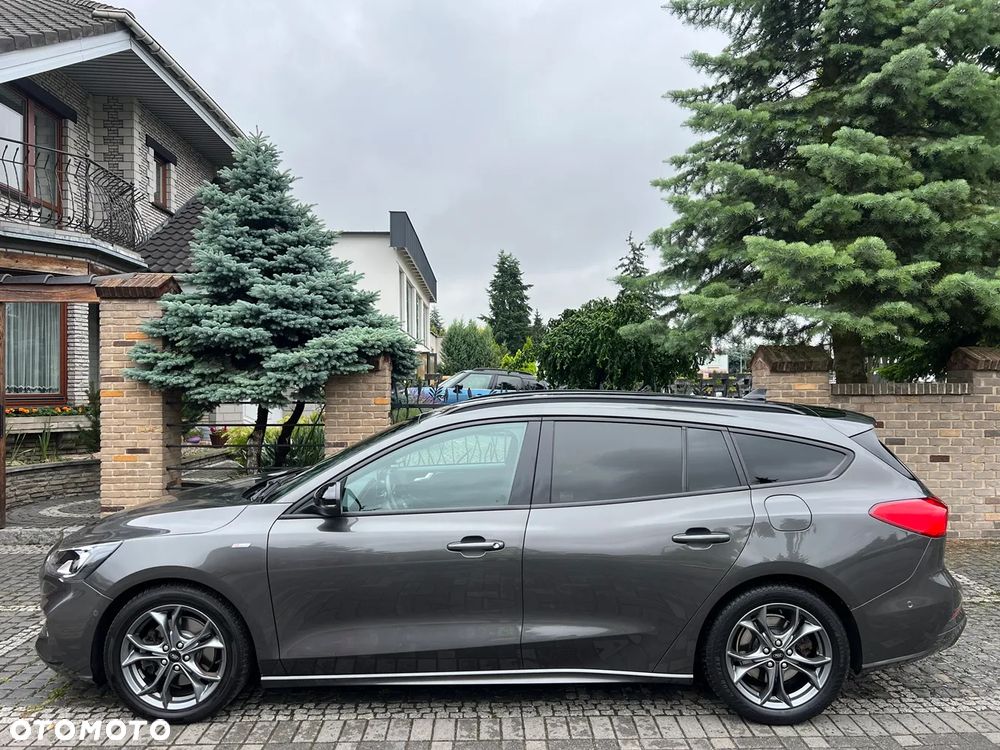 Ford Focus 1.0 EcoBoost STart-Stopp-System ST-LINE X - 14
