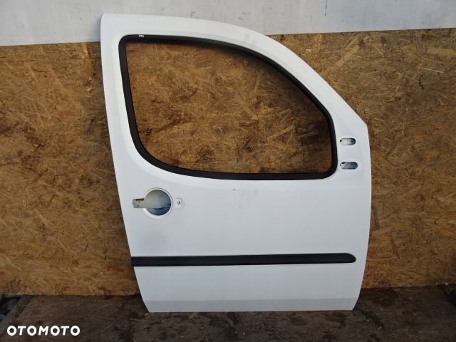 DRZWI PRAWY PRZÓD PRAWE PRZEDNIE FIAT DOBLO 1.6 00- - 1