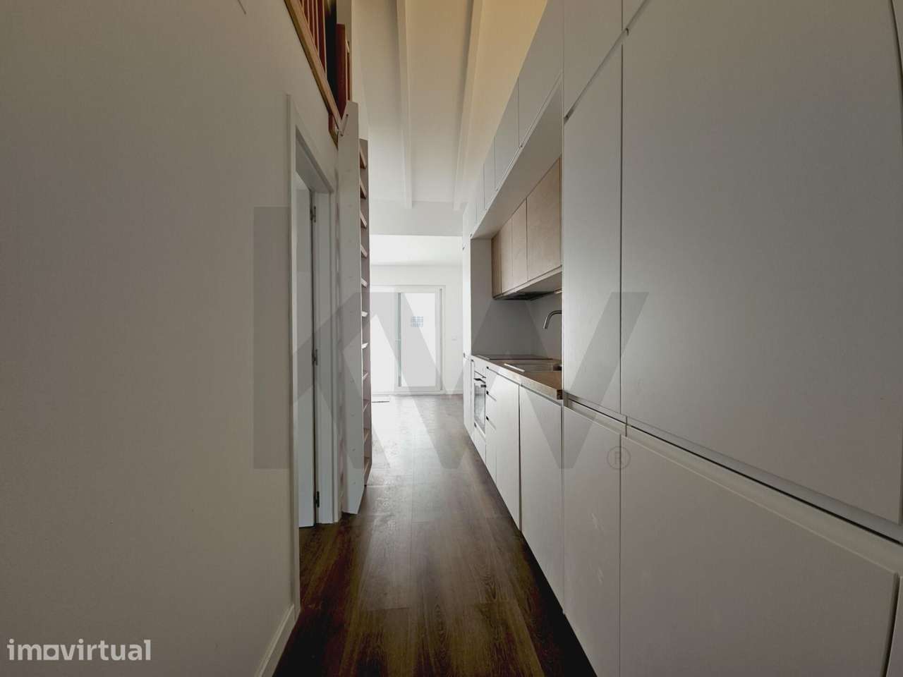 Moradia T1 em Porto Salvo - Grande imagem: 2/31