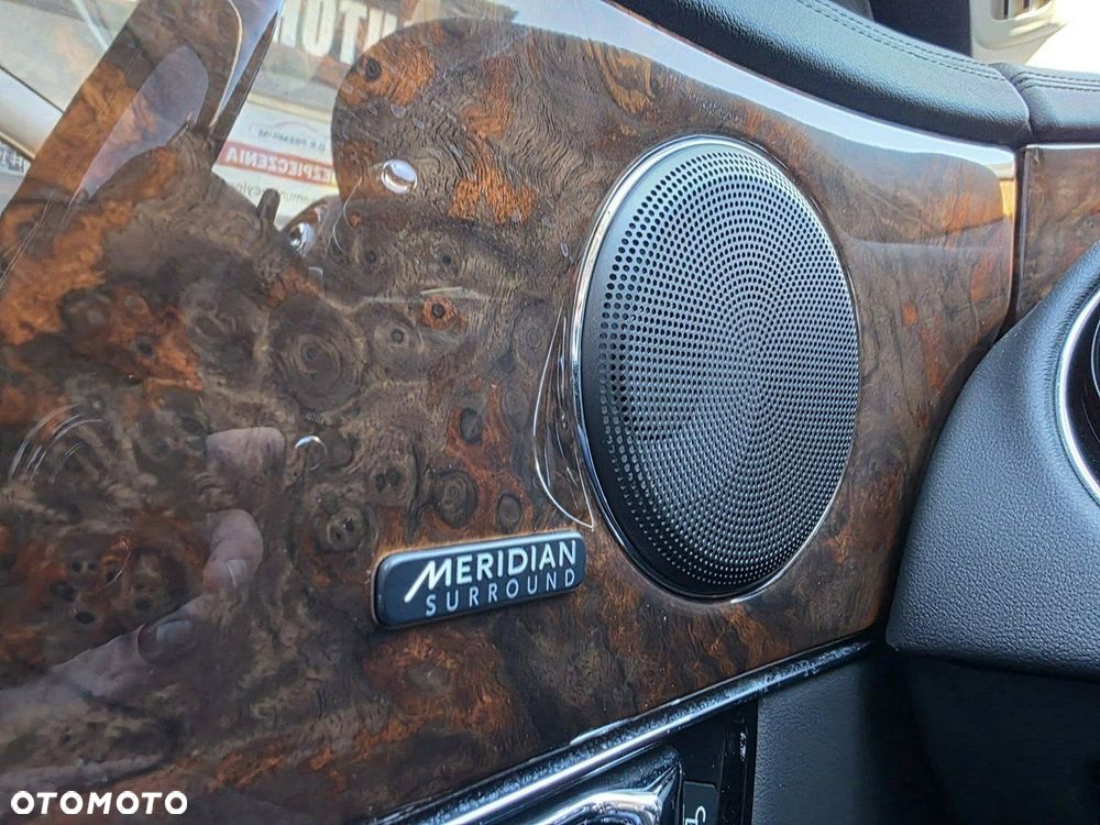 Jaguar XJ 3.0 T AWD Premium Luxury - 12