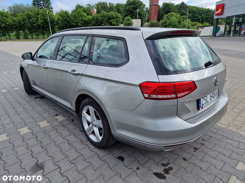 Volkswagen Passat 1.6 TDI (BlueMotion Technology) Comfortline - 3