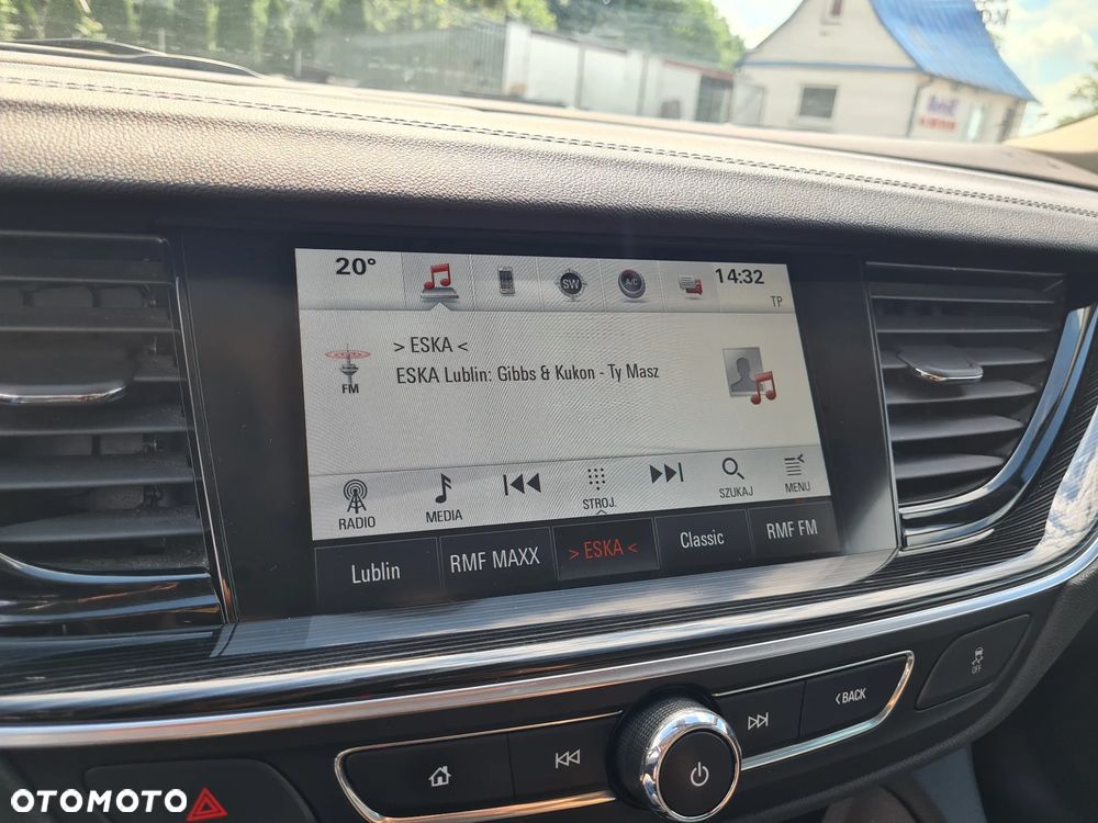 Opel Insignia - 18