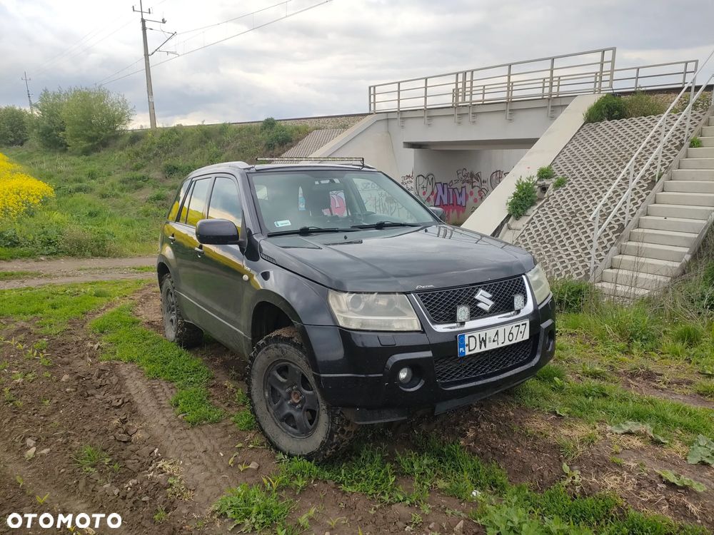 Suzuki Grand Vitara 1.9 DDiS Comfort DPF Limited - 33