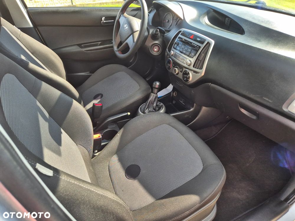 Hyundai i20 1.2 BlueDrive Go - 9