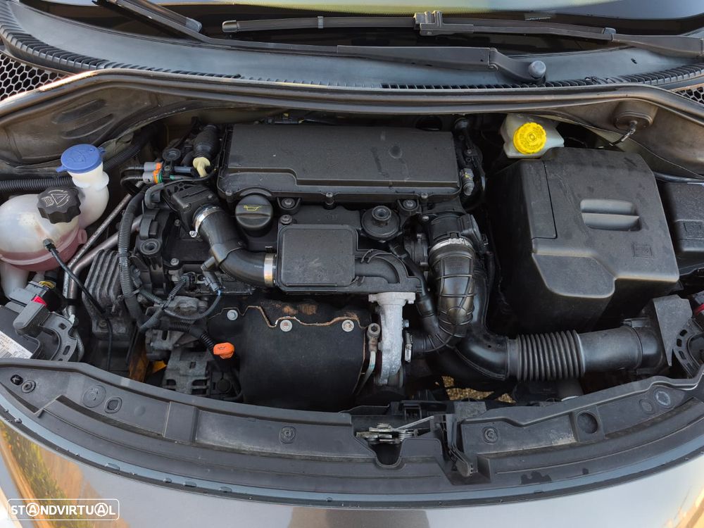 Peugeot 207 1.4 HDi Trendy - 18