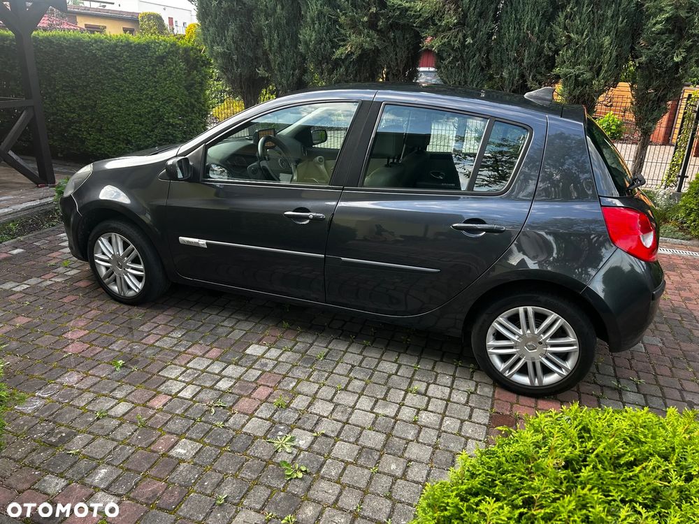 Renault Clio - 4