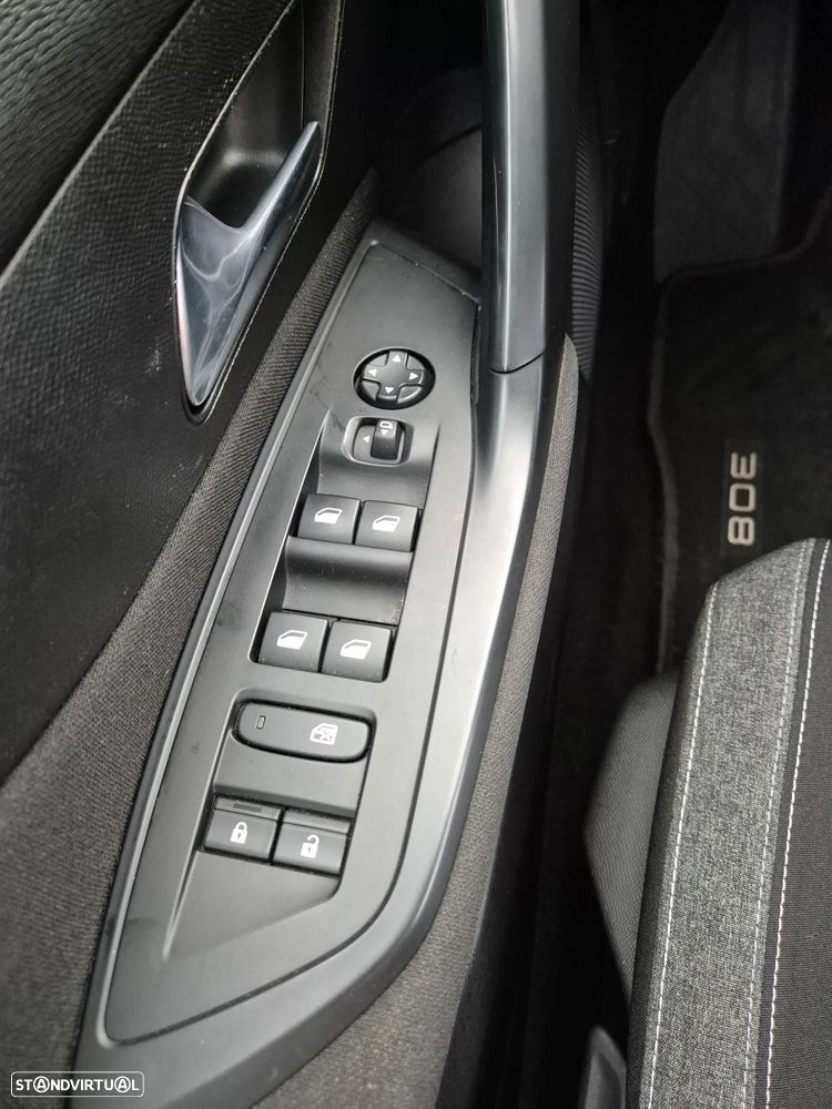 Peugeot 308 CC - 4