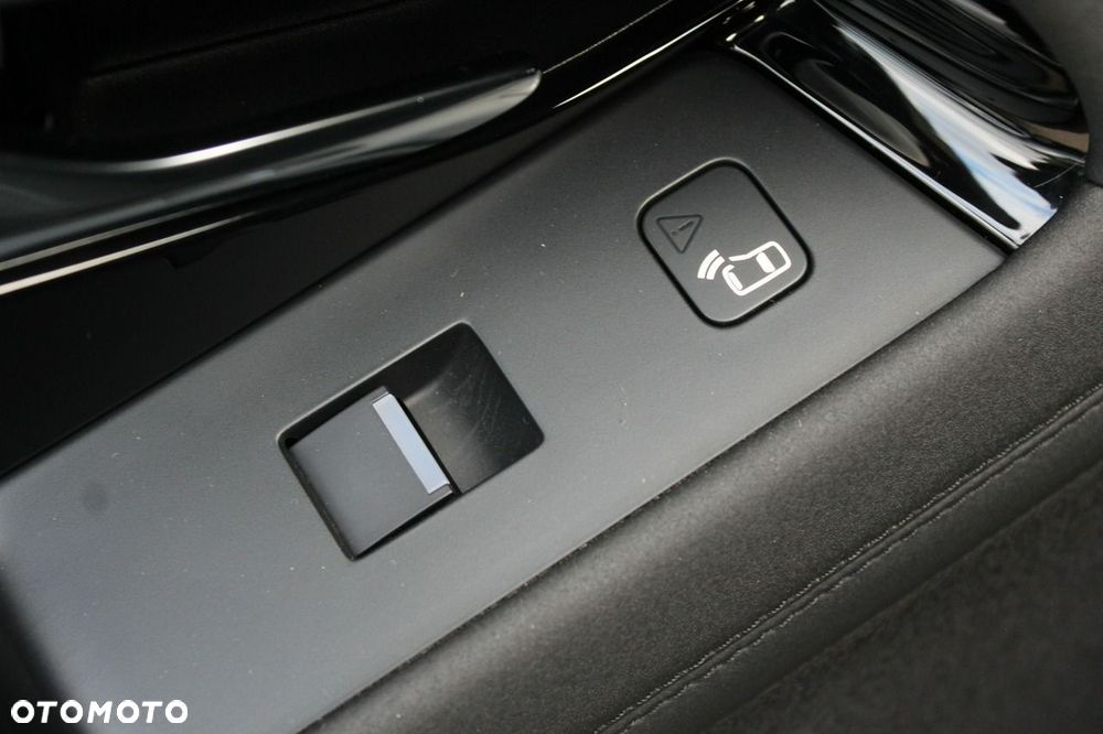 Land Rover Range Rover Evoque - 19