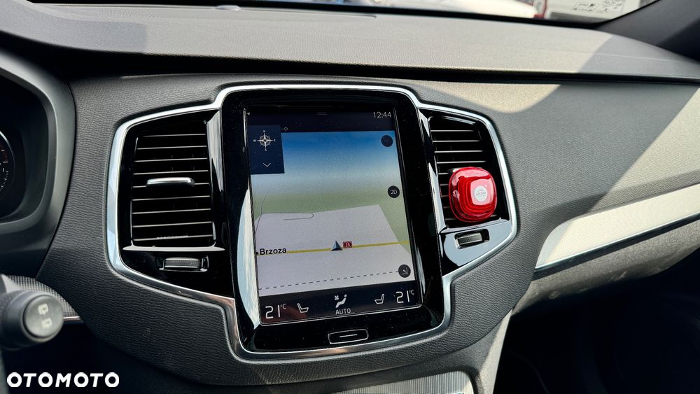 Volvo XC 90 T8 AWD Plug-In Hybrid R-Design 7os - 21