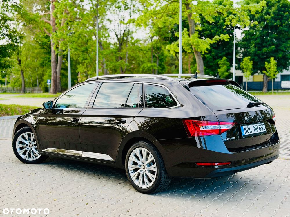 Skoda Superb 2.0 TDI DSG Style - 3