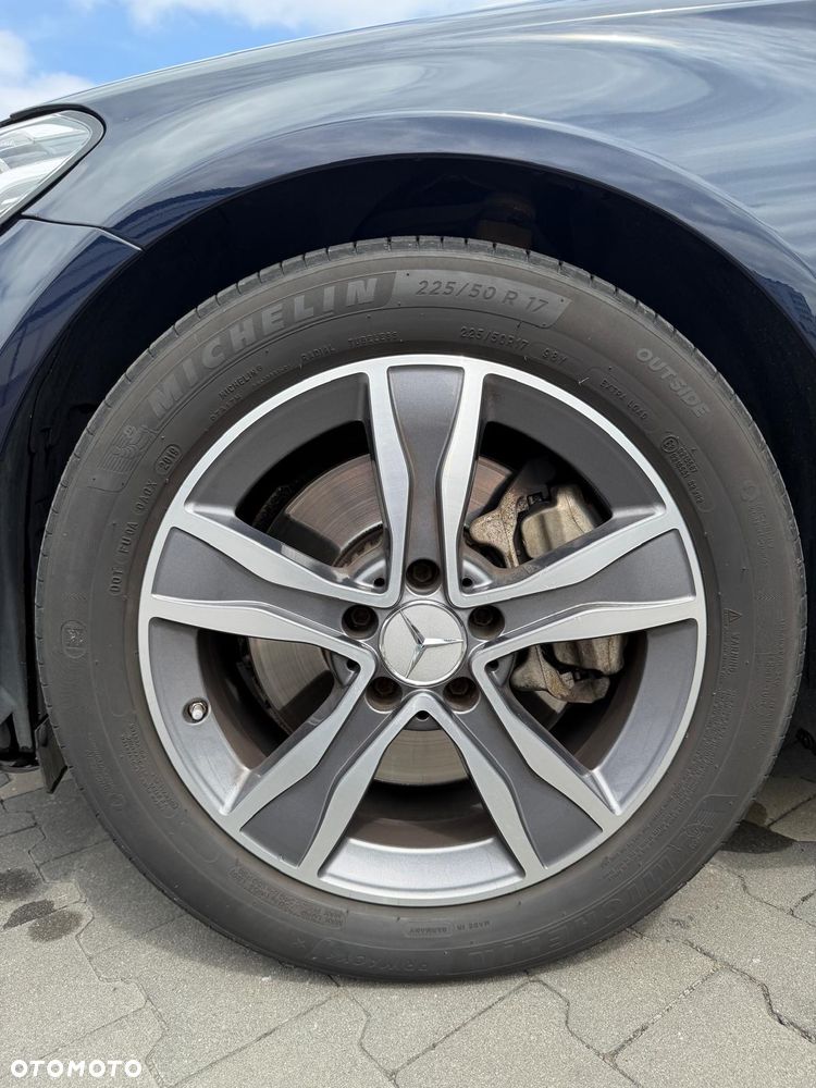 Mercedes-Benz Klasa C 300 9G-TRONIC Avantgarde - 14