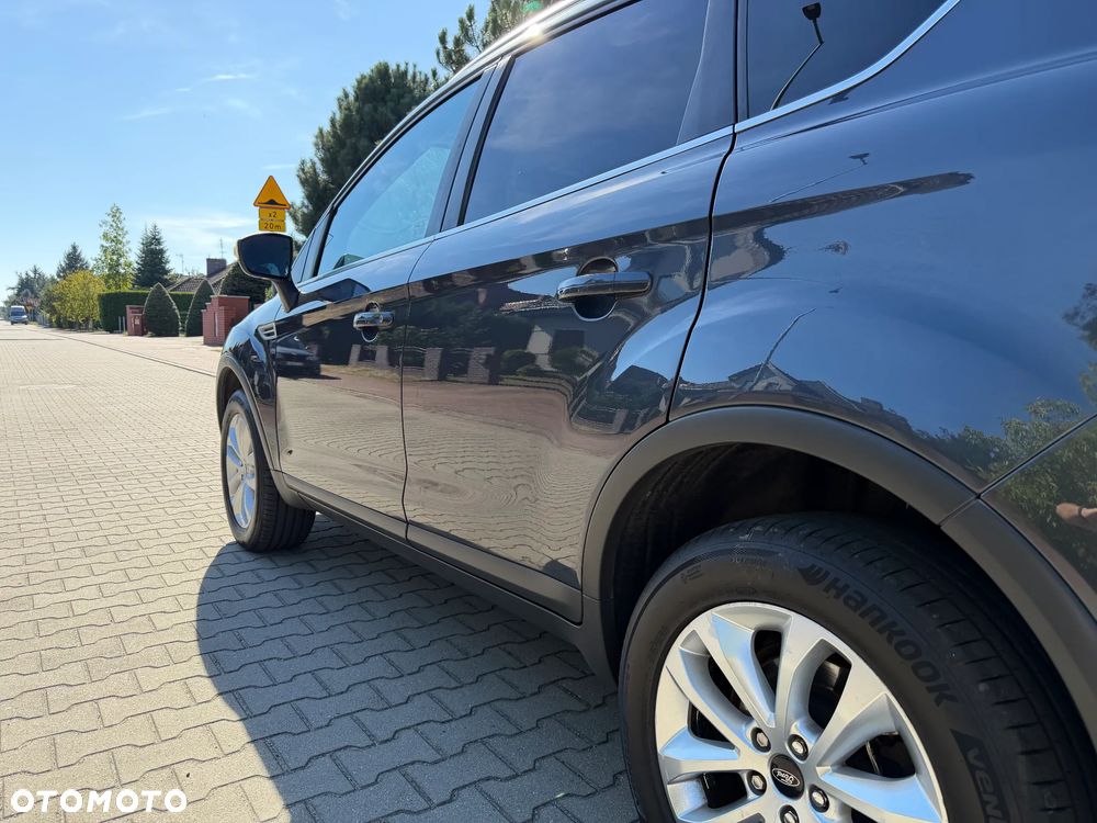 Ford Kuga - 22