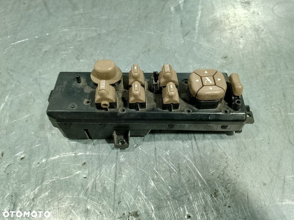 PRZEŁĄCZNIK SZYB LUSTEREK JEEP GRAND CHEROKEE WJ 30505L  5HB63XT5AA 3.1 TD - 3