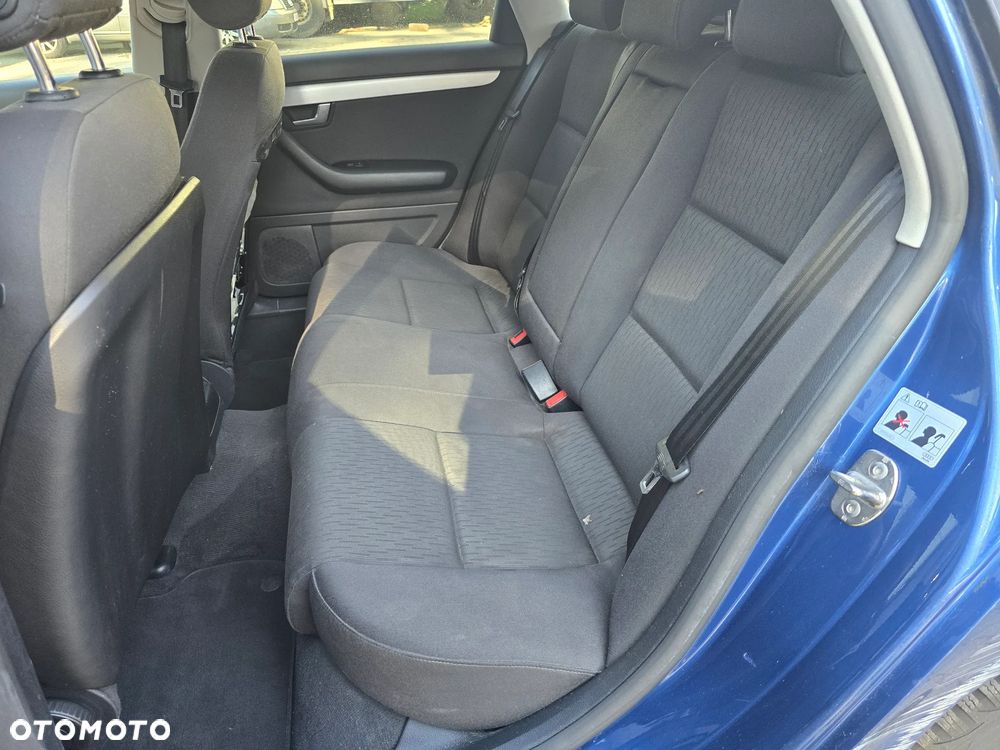Audi A4 Avant 2.0 TDI DPF multitronic - 14