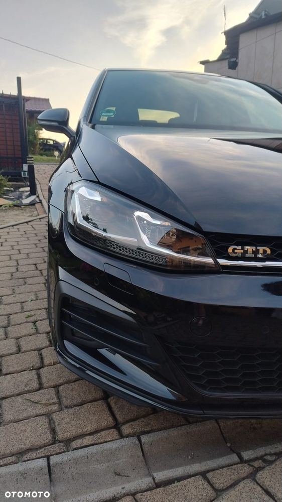 Volkswagen Golf 2.0 TDI BMT GTD DSG - 5