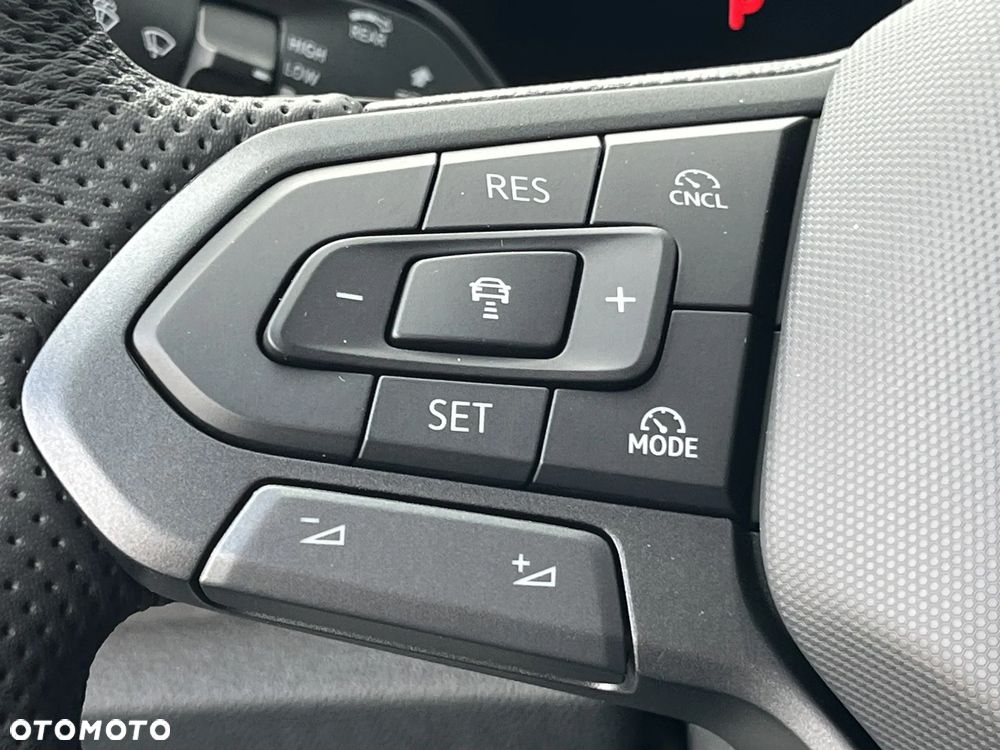 Volkswagen Tiguan 2.0 TDI R-Line Plus DSG - 31